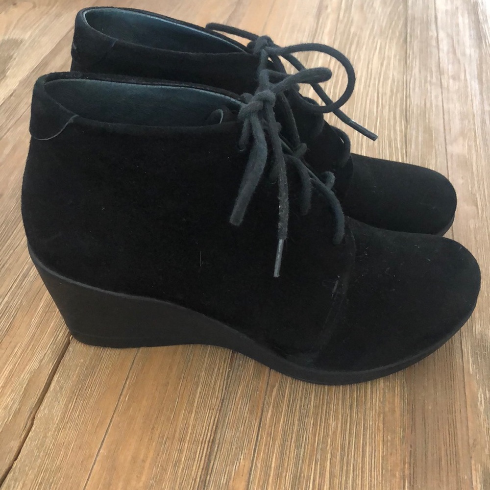 Dansko Lucille Black Wedge Lace up Booties